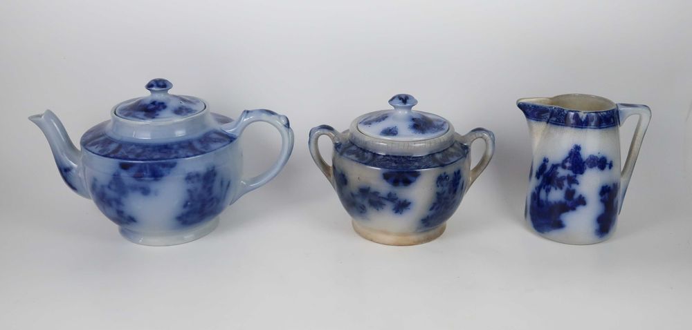 Serviço faiança azul e branca Sacavém - Motivo 7