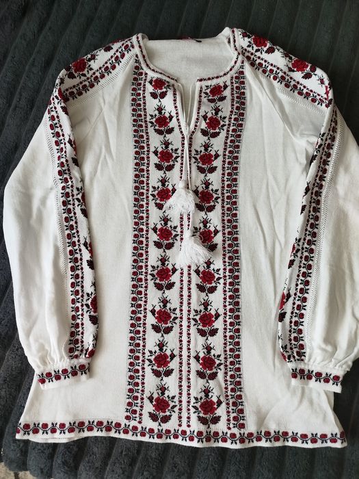Продам нову вишиванку ,дуже гарну