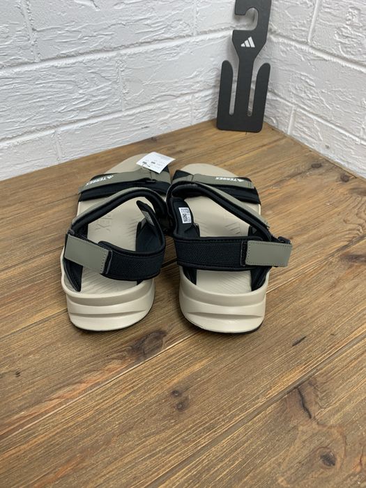 Сандалії босоніжки Adidas Terrex original нові