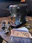 Ekspres DELONGHI EC 685