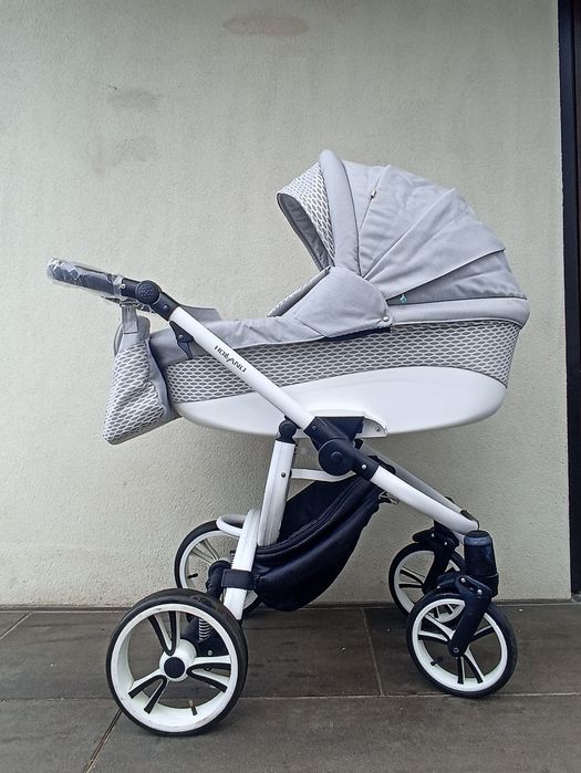 Wózek 3/1,4/1 Bebetto Holland z fotelikiem maxi Cosi