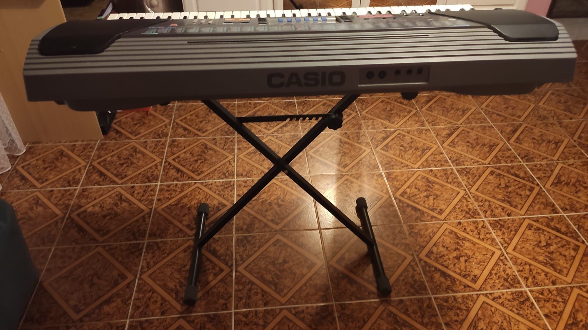 Teclado Casio WK-1200