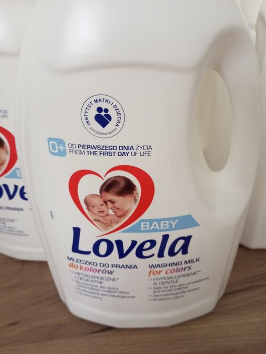 2.9 l Lovela mleczko do prania białych kolorowych ubrań