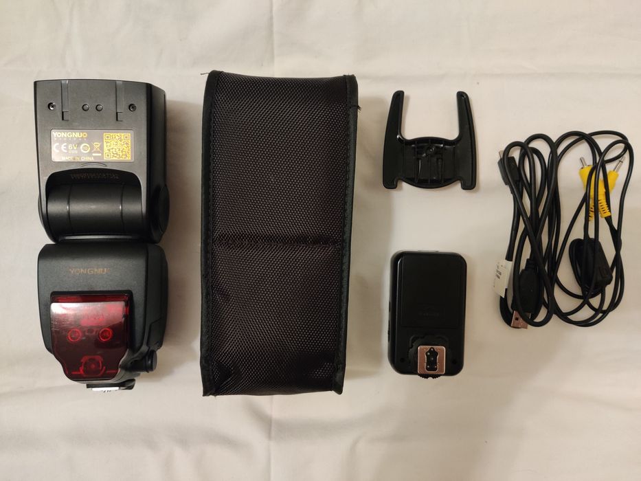 Продам комплектом фото спалахи для нікон все що на фото торг