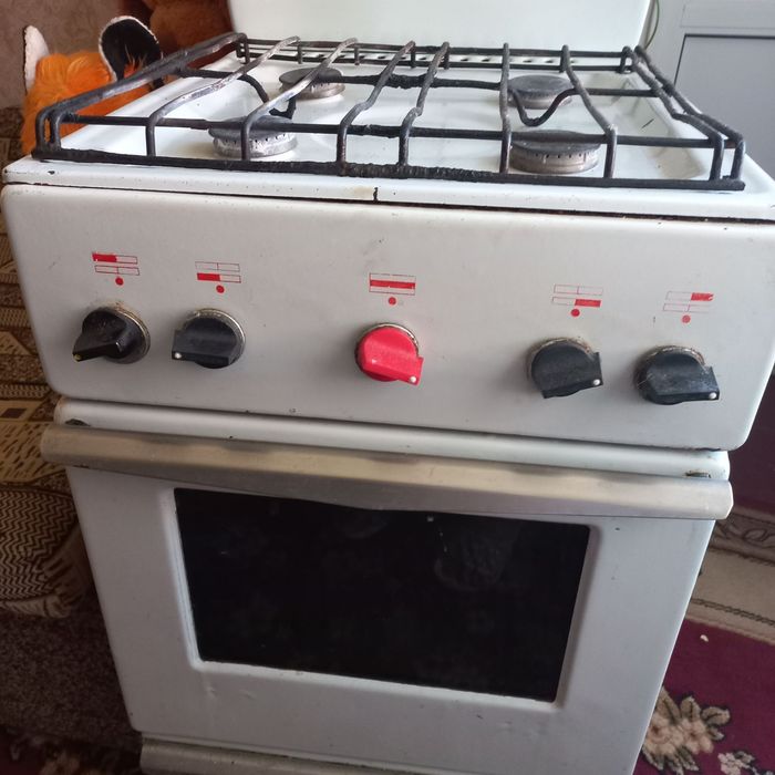 Продам плиту газову