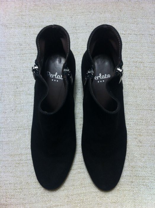 Elegantes botins de camurça preta da marca PERLATO (38) - NOVOS!