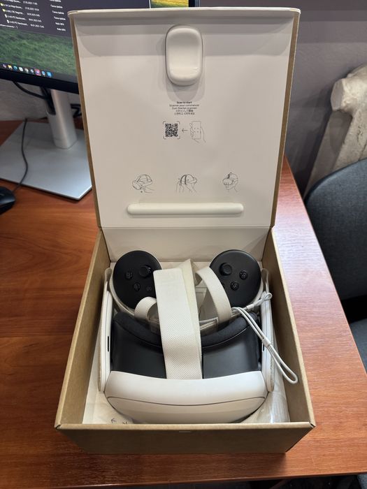 Окуляри віртуальної реальності Meta Quest 3 128GB