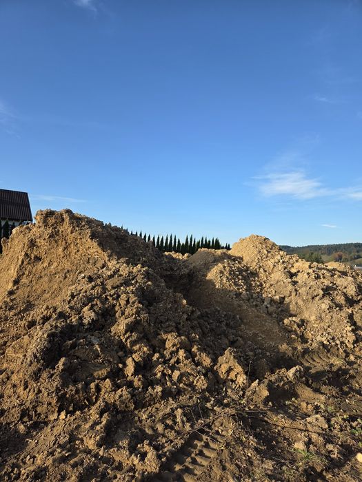 Sprzedam ziemie glina