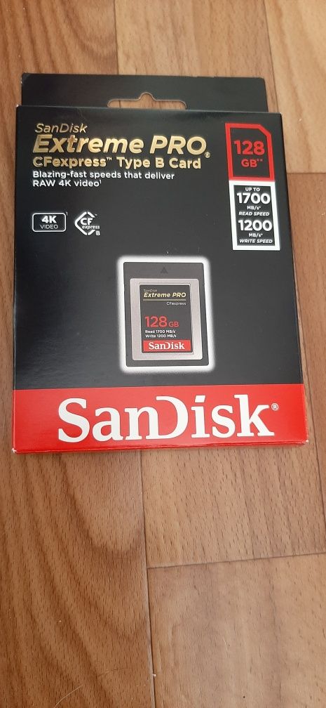 Картка пам'яті SanDisk Extreme PRO CFexpress Tupe B 128GB