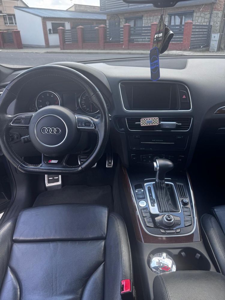 Audi q5 sline 2.0tfsi 211km quattro