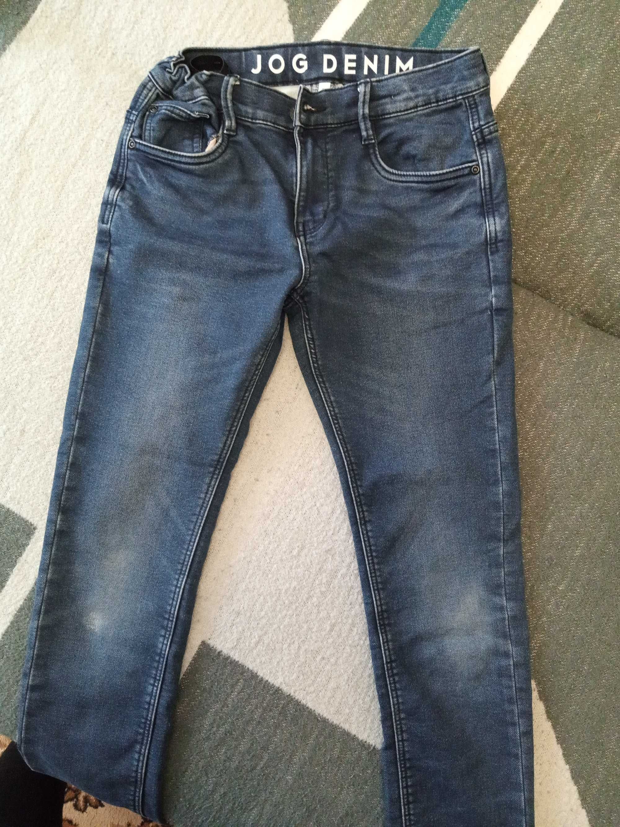 Продам утеплені джинси на байці