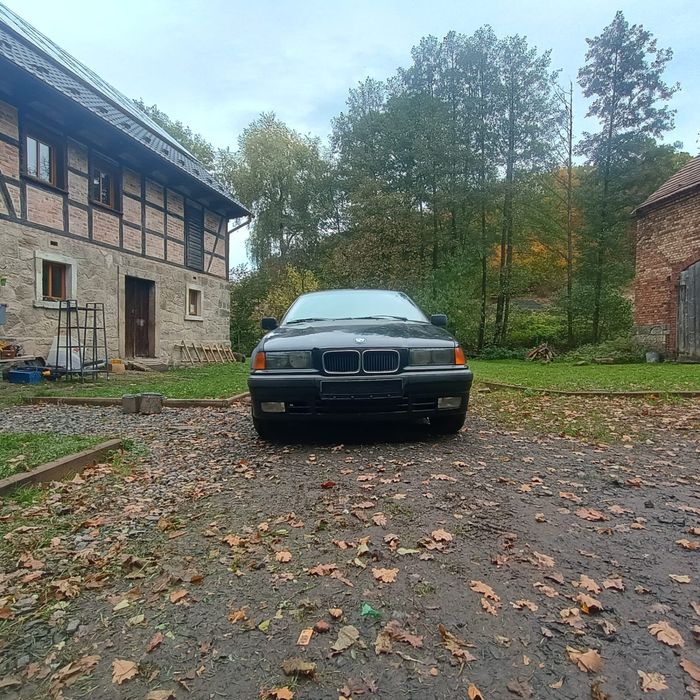 Bmw E36 316I. 1.6 benzyna