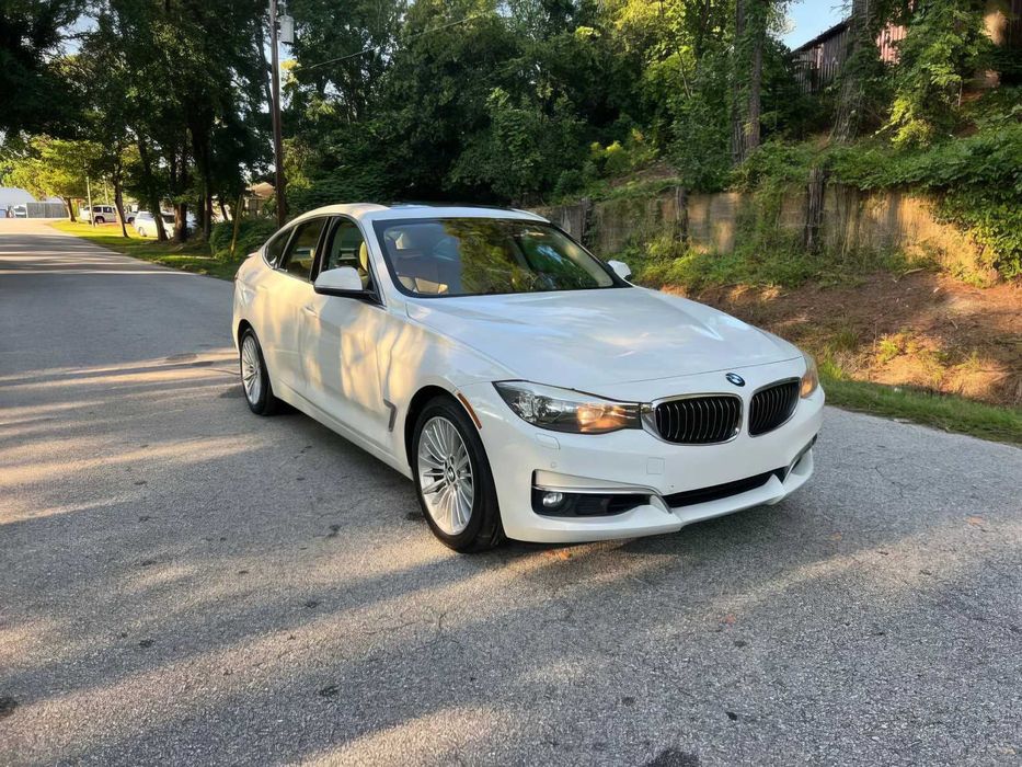 BMW 3 Series 328i xDrive GT      2015