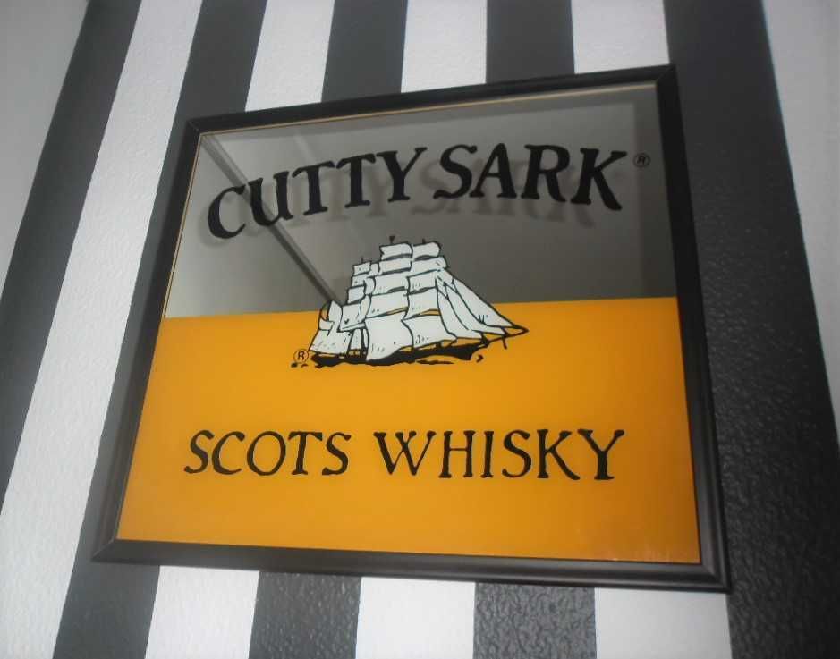 Quadro/Espelho Publicitário Whisky Cutty Sark