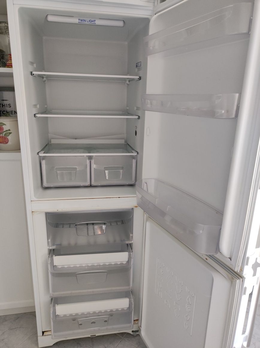 Vendo frigorífico usado