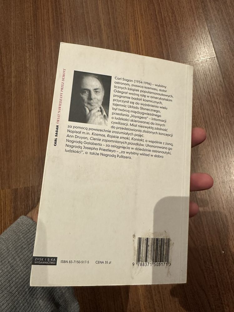 Świat nawiedzany przez demony Sagan