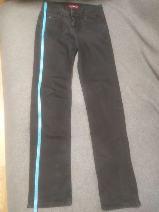 Джинси жіночі чорні