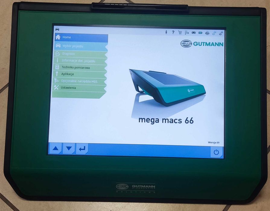 Tester Hella Gutmann Mega Macs 66 gotowy do pracy