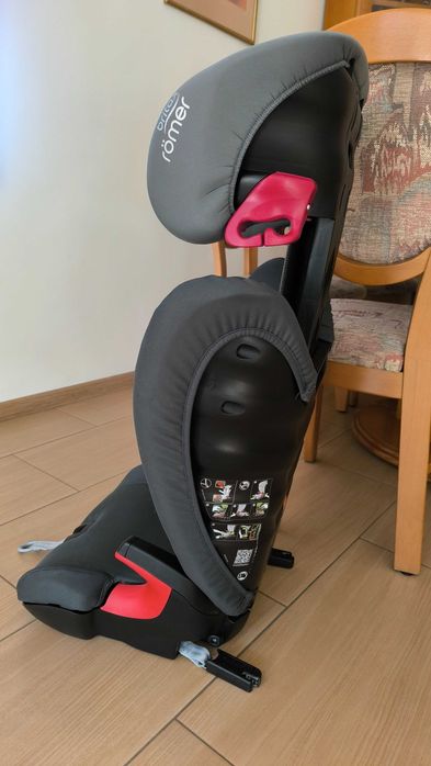 Fotelik samochodowy 15 - 36 kg firmy britax romer