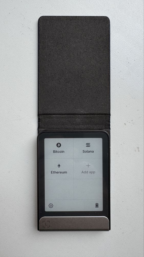 Ledger Flex як новий, повний комплект + оригінал.чохол Ledger Magnet