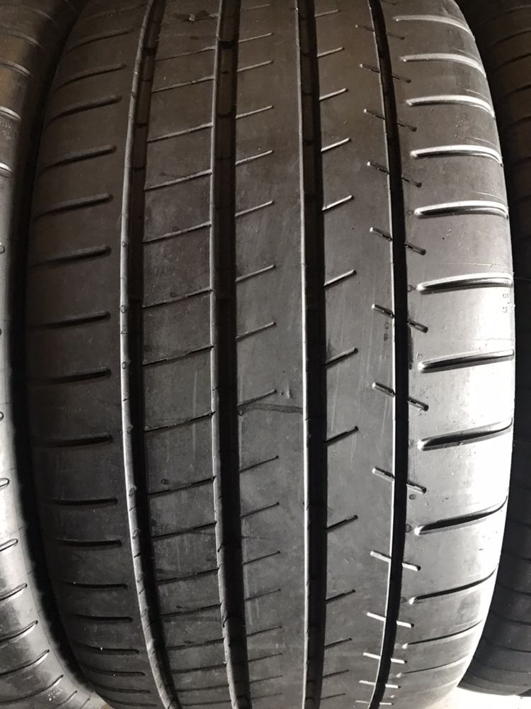 275/40/19+255/40/19 R19 Michelin Pilot Super Sport 4шт