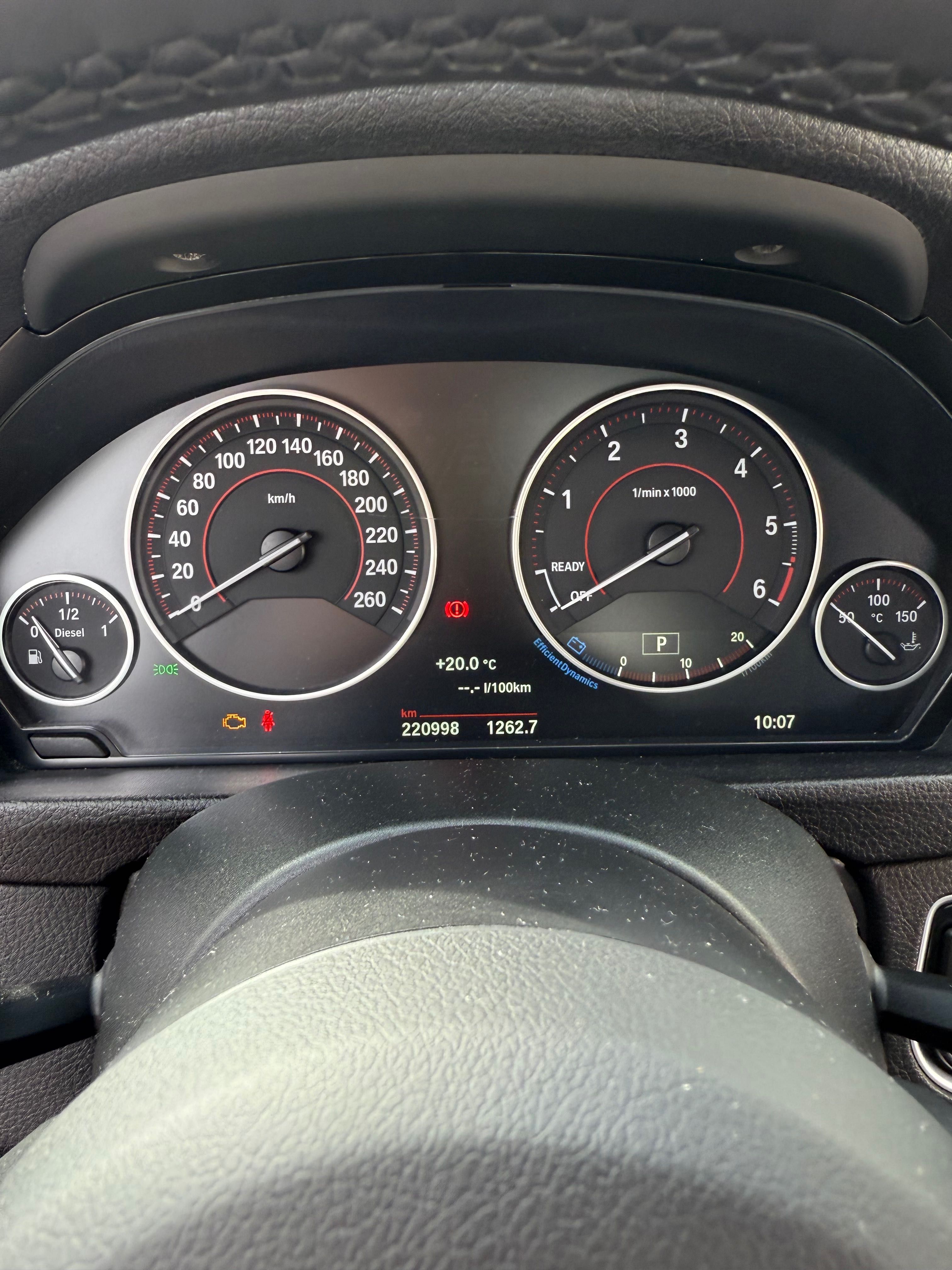 BMW 318d touring  F31 Pack M