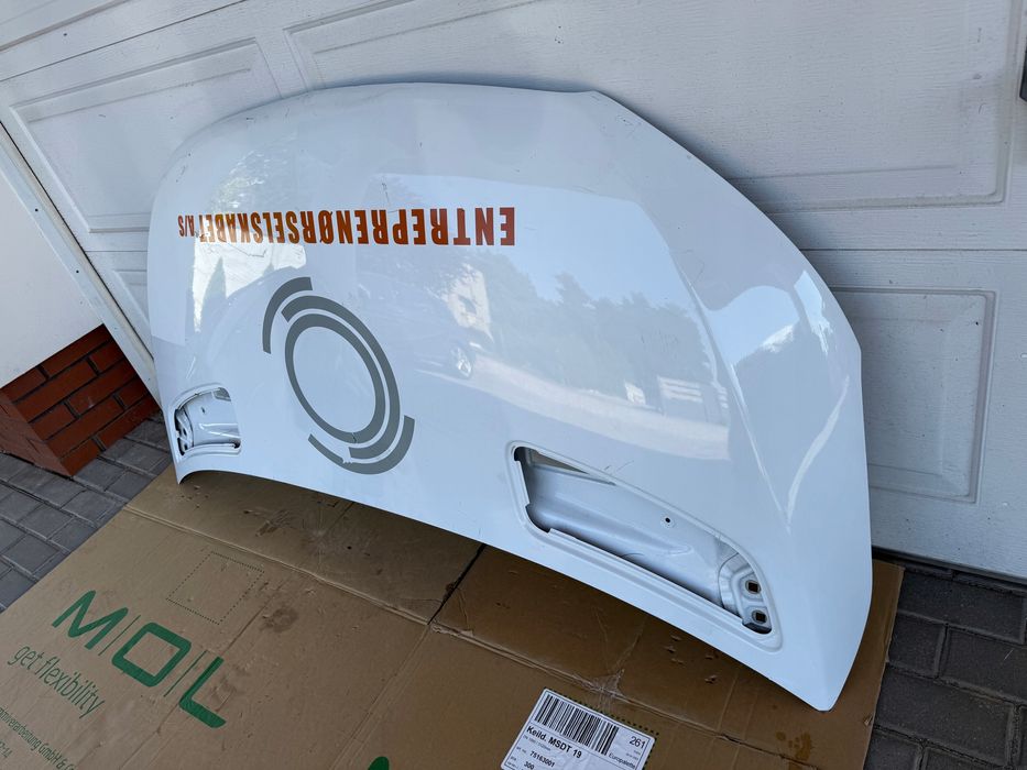 mercedes sprinter w907 w910 2019- maska biala ladna oryginal