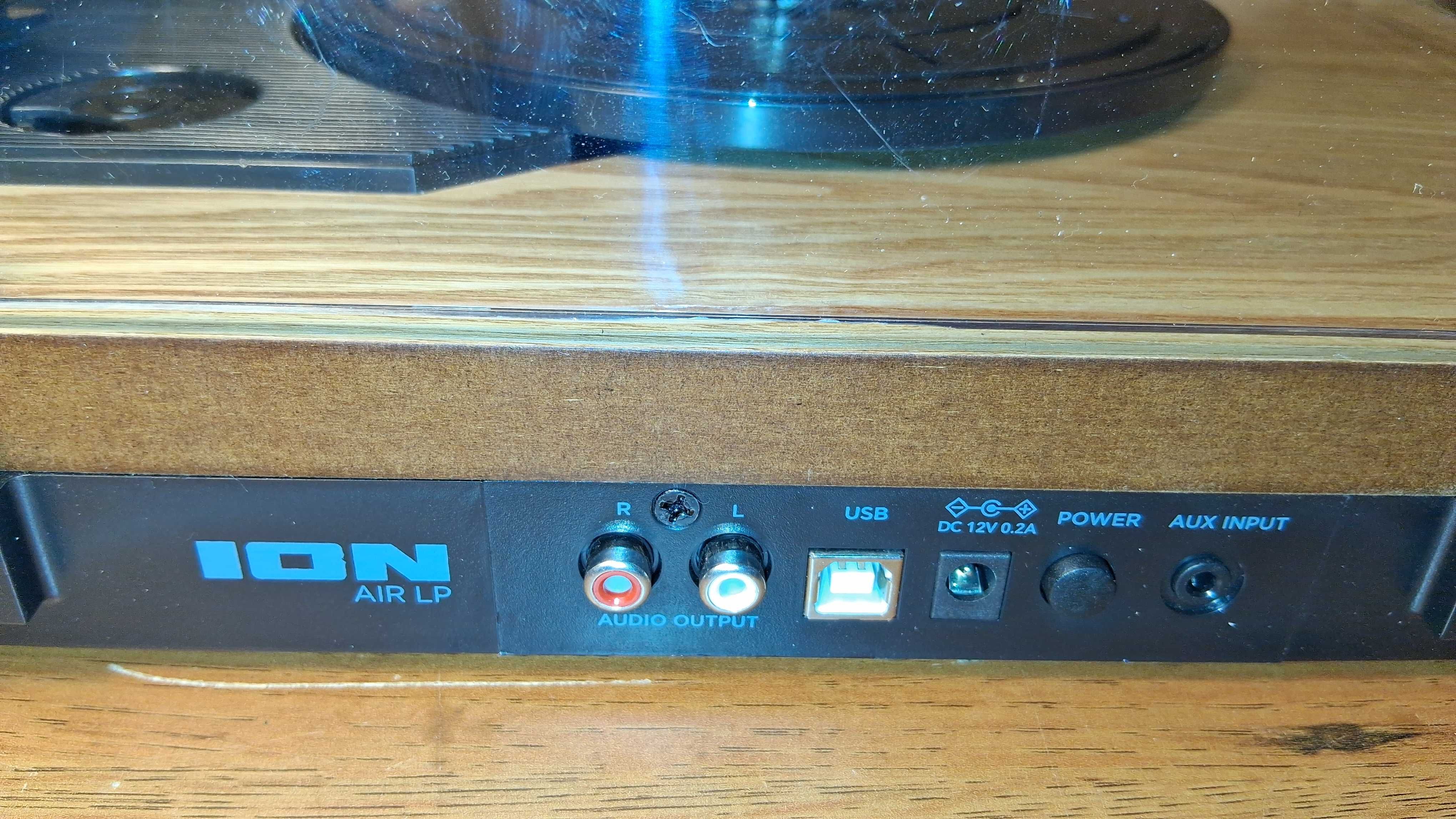 ION Air LP Vintage Wireless Streaming Bluetooth Turntable