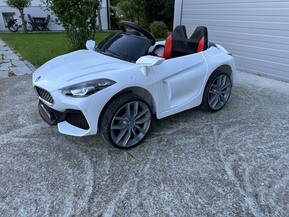 Auto na akumulator Carbio GT Z4