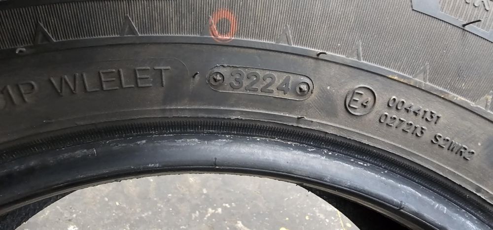 Opona 235/65 R16c