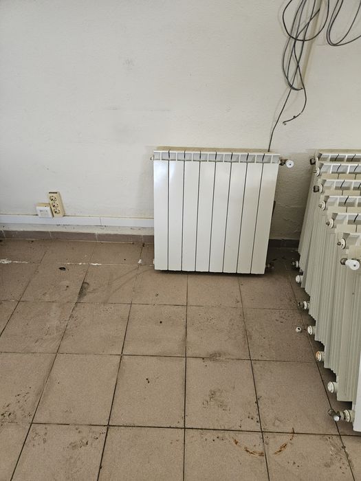 Vendo 1 aquecedor de parede a água.