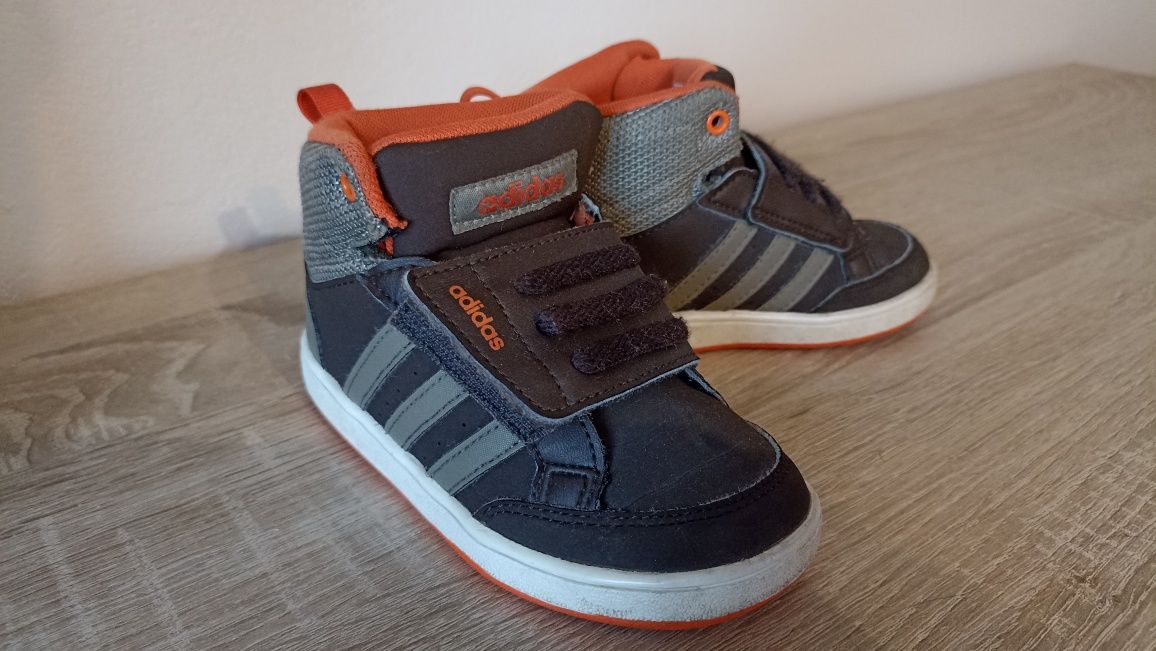 Buty adidas dla chłopca rozmiar 24