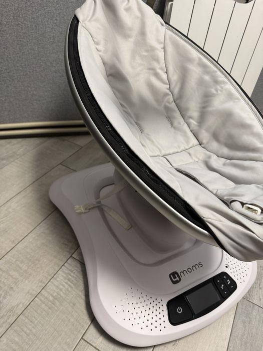 Крісло-гойдалка 4moms mamaroo classic grey