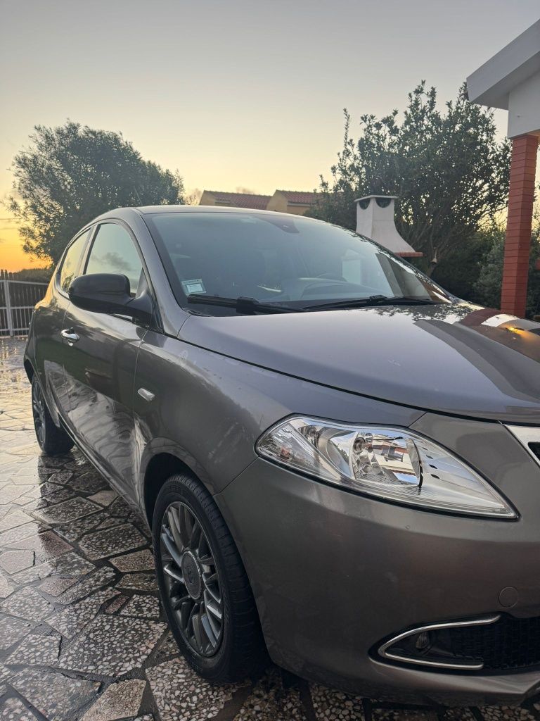 Lancia Ypsilon 1.3 JTD multijet 2011