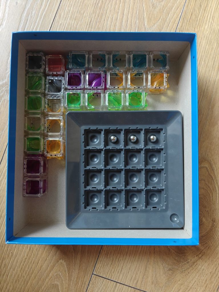 Gra logiczna gravity maze Labirynt Grawitacyjny Ravensburger