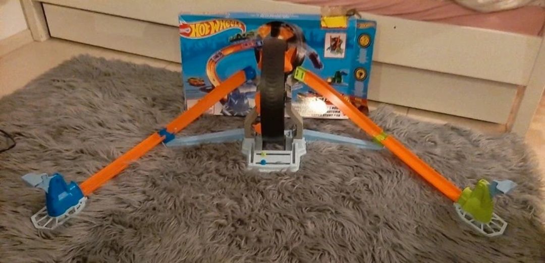 Hot Wheels Action