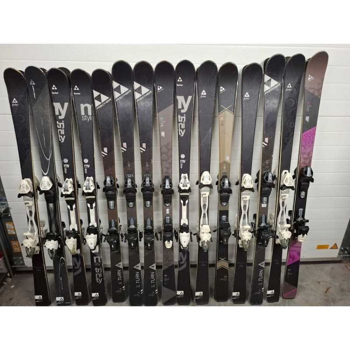 Zestaw 15 par nart zjazdowych Fischer w bardzo dobrym stanie