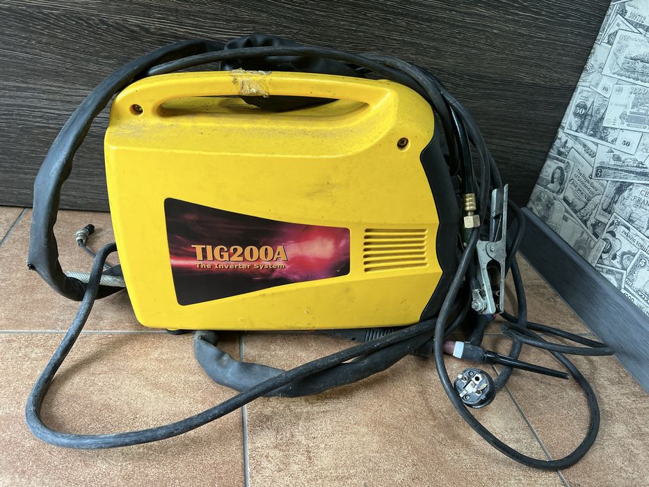 Spawarka inwentorowa Tig200A plus kable