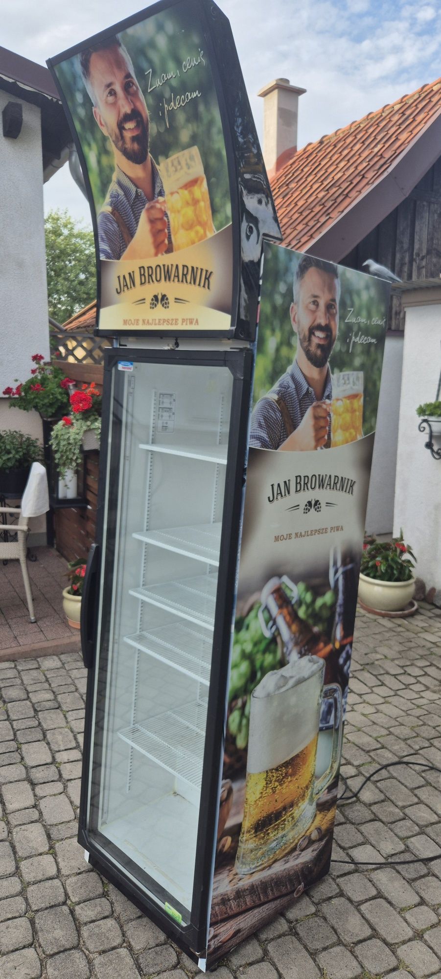 Witryna chłodnicza lodówka