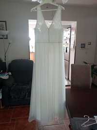 Biała suknia na poprawiny