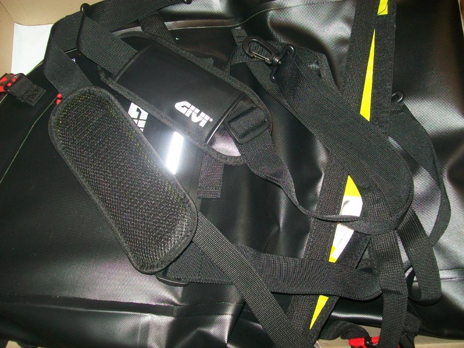 GRT718 GIVI sakwy ,torby wodoszczelne 2 x 15 litrów , para , GRT708
