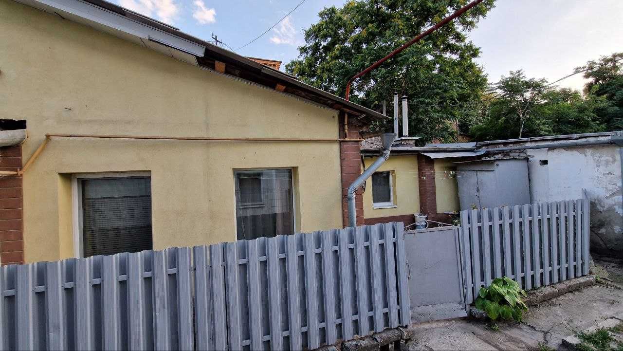 Продам часть дома, Центр. Островского, Озерка