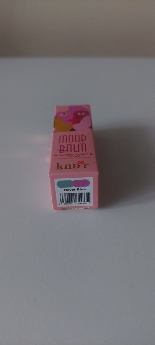 Balsam do ust firmy kndr