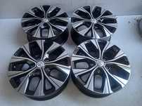 Felgi aluminiowe 16 Toyota Avensis Corolla 5x114,3
