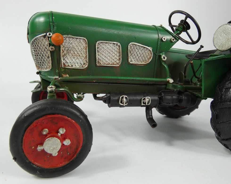 Metalowy zielony traktor pojazd ciągnik RETRO