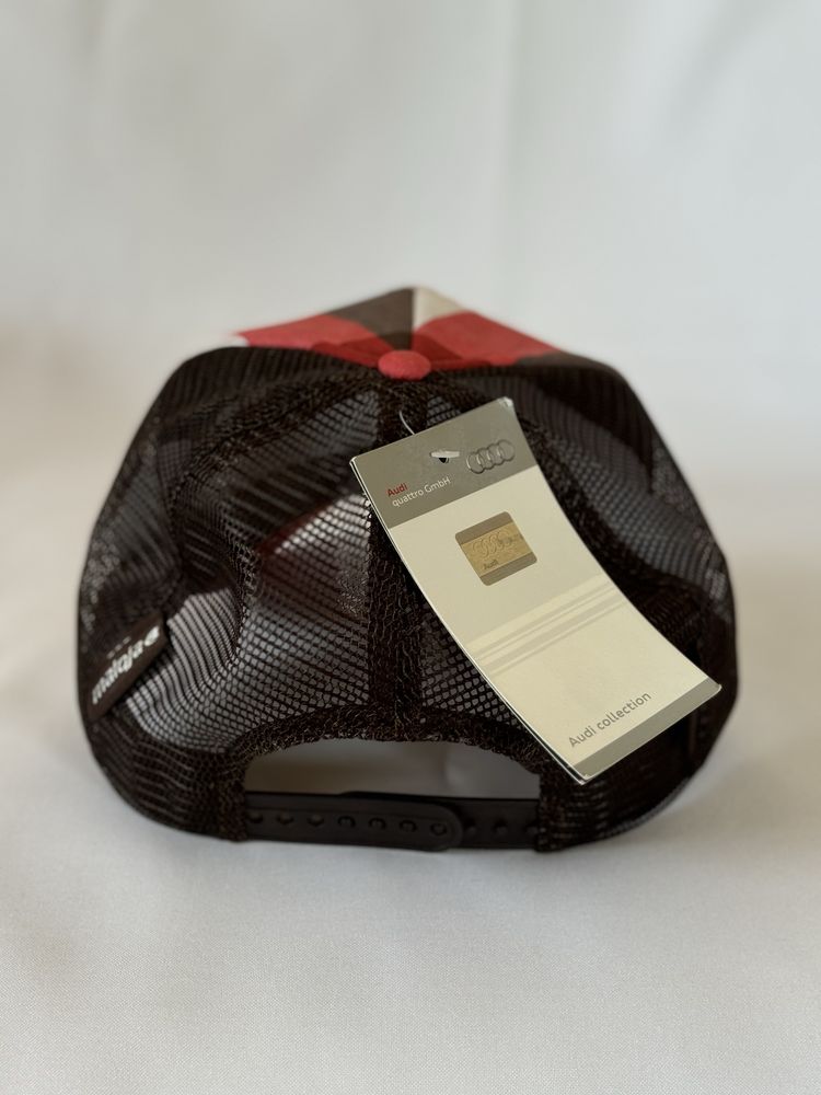 Кепка/Бейсболка Audi Trucker Cap Brown/Red Оригинал