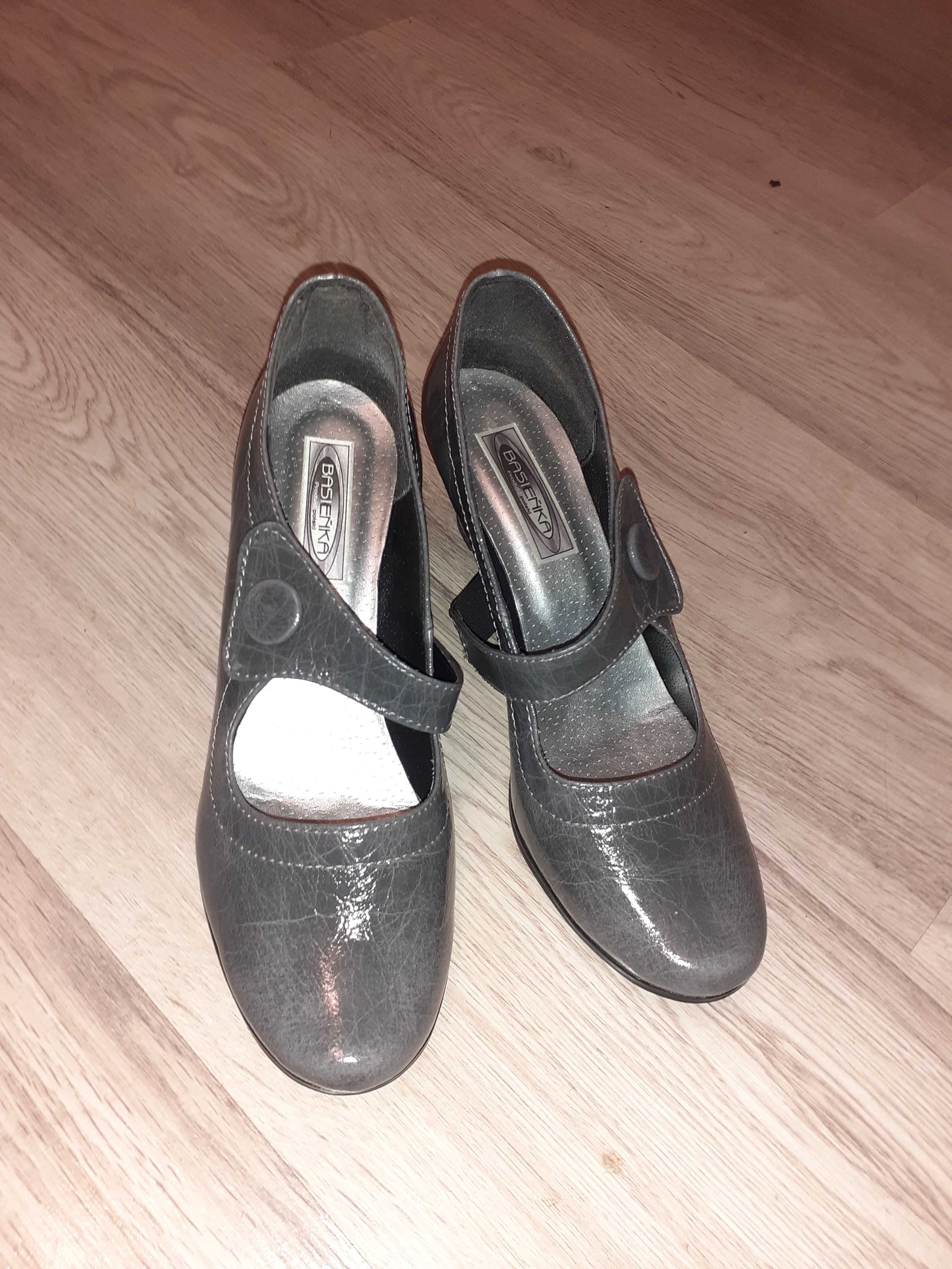 Czółenka nowe buty damskie obcas słupek 38