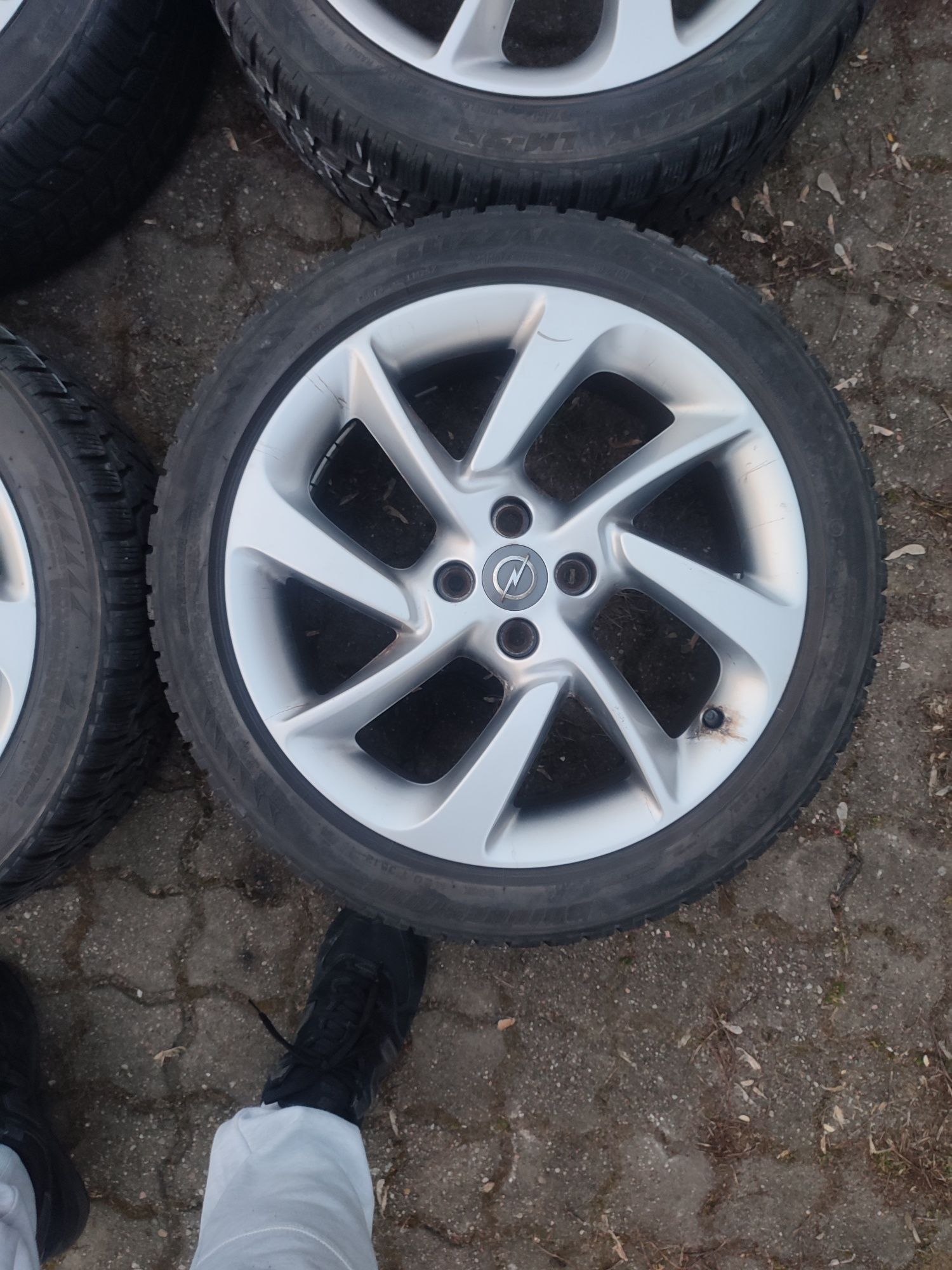 Opel Adam i inne 4x100 oryginalne felgi+opony