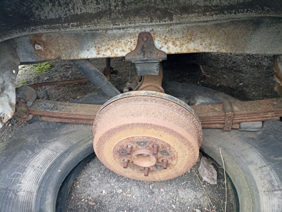 Тойота Хайс 2L Diesel 2.4 задній міст