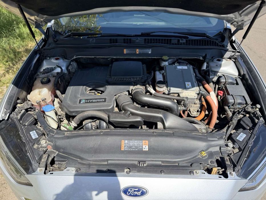 Ford fusion hybrid Titanium 2017.11